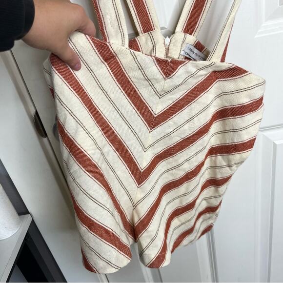 Urban Outfitters Maisey Striped Pocket Overalls Shorts Size Small - Picture 4 of 8